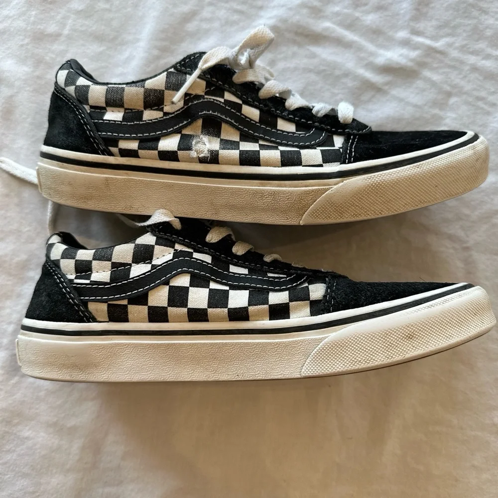 Vans Old Skool Checkers Black/White Kids Shoes Youth Size4.5 Off The Wall unisex